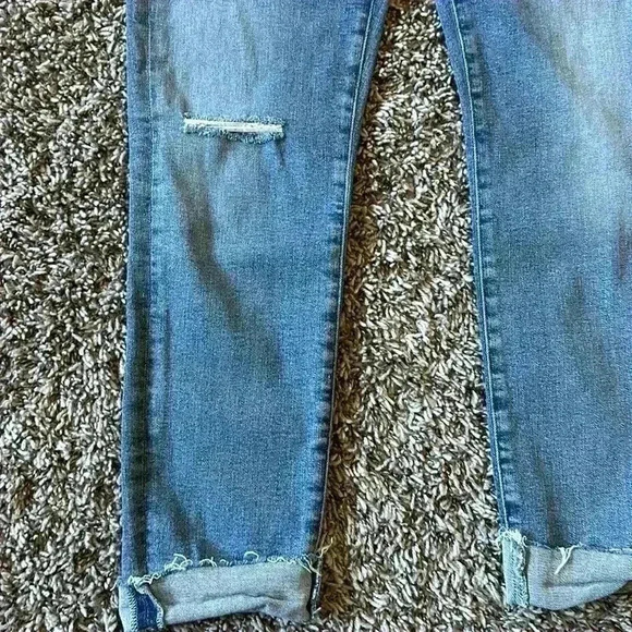 Agolde Sophie crop light wash Raw hem blue jeans size 31 - Picture 9 of 9